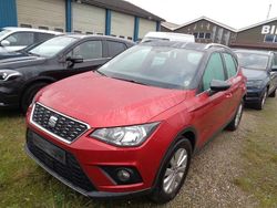 Rot Gebraucht 2018 Seat Arona XCELLENCE SUV | 8.100 € (Superpreis)