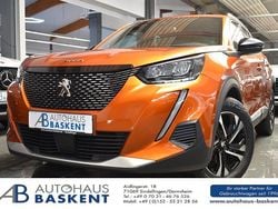 Orange Gebraucht 2023 Peugeot 2008 Allure SUV | 22.980 € (Fairer Preis)