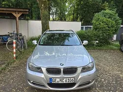 Grau Gebraucht 2012 BMW 320 Kombi | 5.250 € (Superpreis)