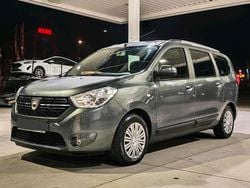 Grau Gebraucht 2018 Dacia Lodgy Van / Kleinbus | 8.200 € (Etwas zu teuer)