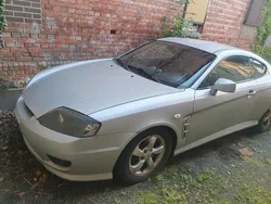 Silber Gebraucht 2005 Hyundai Coupé GLS Coupé | 2.050 € (Etwas zu teuer)