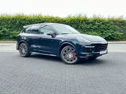 Blau Gebraucht 2019 Porsche Cayenne GTS Chrono SUV | 35.890 €