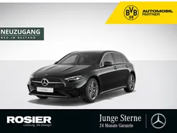 Schwarz / kosmosschwarz (metallic) Gebraucht 2024 Mercedes A250 Advanced Plus Limousine | 39.890 € (Fairer Preis)