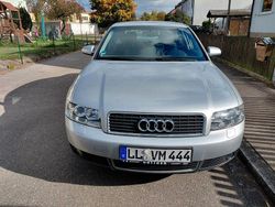 Silber Gebraucht 2001 Audi A4 Limousine | 3.500 € (Etwas zu teuer)