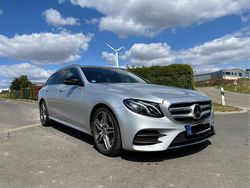 Silber Gebraucht 2019 Mercedes E400 Limousine | 35.000 € (Superpreis)