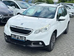 Weiß Gebraucht 2015 Peugeot 2008 Active SUV | 3.900 € (Superpreis)