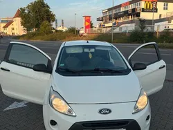 Weiß Gebraucht 2010 Ford Ka Kleinwagen | 2.500 € (Etwas zu teuer)