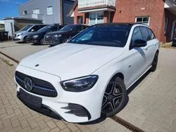 Weiß Gebraucht 2021 Mercedes E300 AMG line Kombi | 32.990 € (Fairer Preis)