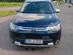 Gebraucht 2015 Mitsubishi Outlander SUV | 8.200 € (Fairer Preis)