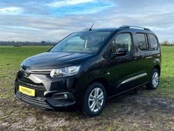 Schwarz Gebraucht 2020 Toyota Proace Verso City Kombi | 22.950 € (Fairer Preis)
