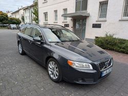 Grau Gebraucht 2012 Volvo V70 Kombi | 5.999 € (Superpreis)