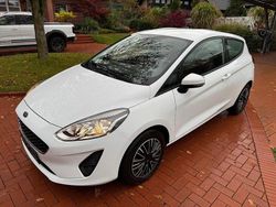Weiß Gebraucht 2018 Ford Fiesta Trend Kleinwagen | 5.999 € (Superpreis)