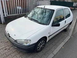 Weiß Gebraucht 1999 Peugeot 106 Kleinwagen | 390 € (Superpreis)