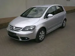 Silber Gebraucht 2008 VW Golf Plus Cross Edition Van / Kleinbus | 3.999 € (Fairer Preis)