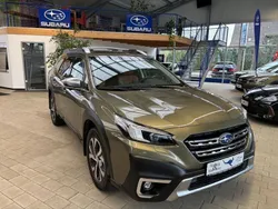 Autumn green (m) (metallic) Gebraucht 2023 Subaru Outback Platinum SUV | 38.450 € (Etwas zu teuer)