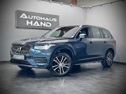 Blau Gebraucht 2022 Volvo XC90 Momentum SUV | 44.990 € (Guter Preis)