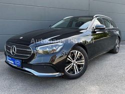 Obsidianschwarz metalliclack Gebraucht 2023 Mercedes E220 Avantgarde Kombi | 37.400 € (Fairer Preis)