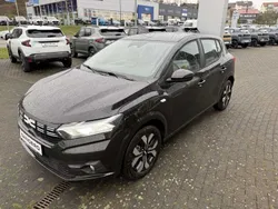 Perlmutt schwarz metallic Neu 2025 Dacia Sandero Journey Kleinwagen | 18.610 € (Fairer Preis)