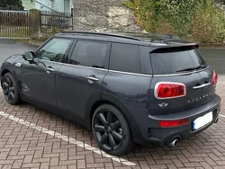 Grau Gebraucht 2017 Mini Cooper SD Clubman Kombi | 17.400 € (Fairer Preis)