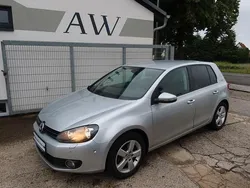 Silber Gebraucht 2010 VW Golf VI Team Limousine | 2.650 € (Guter Preis)