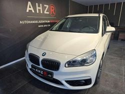 Alpinweiss iii Gebraucht 2017 BMW 220 Active Tourer Sport Line Van / Kleinbus | 13.490 €