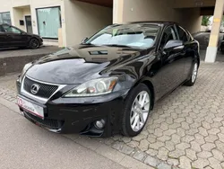 Schwarz Gebraucht 2011 Lexus IS250 Luxury Line Limousine | 12.990 € (Etwas zu teuer)