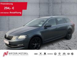 Grau Gebraucht 2020 Skoda Octavia Style Kombi | 21.430 € (Fairer Preis)