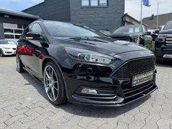Schwarz Gebraucht 2018 Ford Focus Sport Kombi | 19.400 € (Fairer Preis)