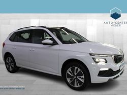 Weiss Gebraucht 2024 Skoda Kamiq Selection SUV | 27.840 € (Fairer Preis)