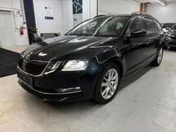 Schwarzmagic perleffekt Gebraucht 2019 Skoda Octavia Style Kombi | 14.380 € (Superpreis)