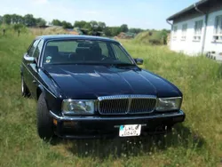 Blau Gebraucht 1989 Jaguar XJ40 Limousine | 3.999 €