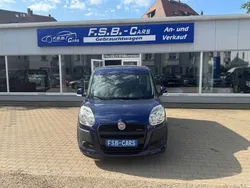Blau Gebraucht 2011 Fiat Doblò Van / Kleinbus | 5.950 € (Fairer Preis)
