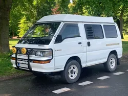 Weiß Gebraucht 1993 Mitsubishi L300 Top Van / Kleinbus | 14.500 €