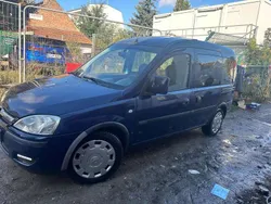 Royalblau h: u2/f:atlantikblau Gebraucht 2008 Opel Combo Edition Van / Kleinbus | 1.000 € (Superpreis)