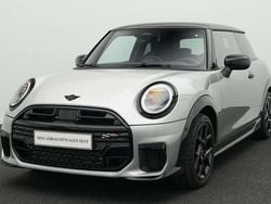 Grau Gebraucht 2024 Mini John Cooper Works Kleinwagen | 27.564 € (Guter Preis)