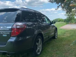 Schwarz Gebraucht 2009 Subaru Outback SUV | 2.500 € (Guter Preis)