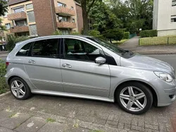 Silber Gebraucht 2008 Mercedes B180 Van / Kleinbus | 2.650 € (Fairer Preis)