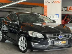 Schwarz Gebraucht 2014 Volvo S60 Limousine | 11.999 € (Teuer)