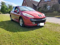 Rot Gebraucht 2008 Peugeot 207 Urban Move Limousine | 2.950 € (Etwas zu teuer)