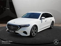 Weiß Gebraucht 2023 Mercedes E220 Avantgarde Kombi | 41.990 € (Superpreis)