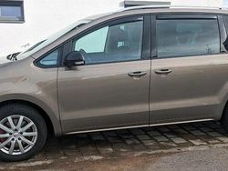 Gold Gebraucht 2018 VW Sharan Van / Kleinbus | 17.900 € (Superpreis)