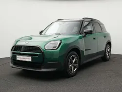 Grün Gebraucht 2024 Mini Countryman SUV | 35.111 € (Guter Preis)