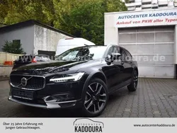 Onyx black / metallic Gebraucht 2024 Volvo V90 CC Ultimate Kombi | 48.799 € (Guter Preis)