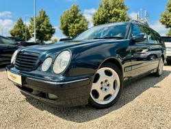 Blau Gebraucht 2000 Mercedes E320 Avantgarde Limousine | 8.990 € (Teuer)