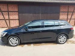 Schwarz Gebraucht 2017 Renault Mégane GrandTour Play Kombi | 10.999 € (Fairer Preis)