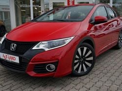 Rot Gebraucht 2015 Honda Civic Elegance Kombi | 11.990 € (Etwas zu teuer)
