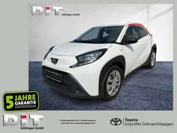 Super white 2 Gebraucht 2022 Toyota Aygo Play Kleinwagen | 12.490 € (Guter Preis)