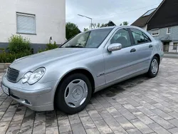Silber Gebraucht 2004 Mercedes C180 Limousine | 2.500 € (Guter Preis)