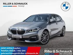 Skyscraper grau Gebraucht 2024 BMW 120 Advantage Kleinwagen | 27.950 € (Fairer Preis)