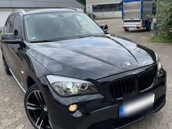 Schwarz Gebraucht 2012 BMW X1 SUV | 9.000 €